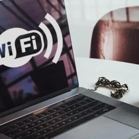 Uim Mediterraneo Atico Hispanidad 3 Wifi